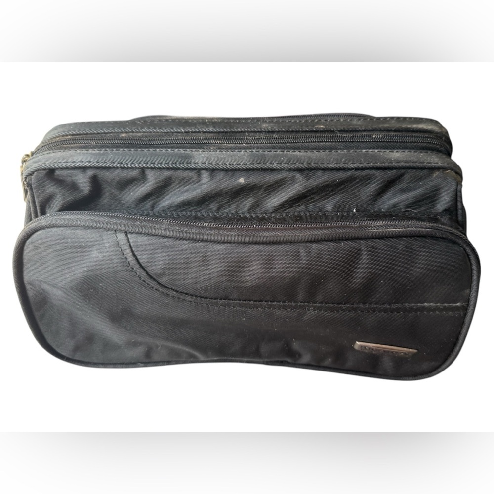 Ricardo Elite | Black Travel Toiletry Bag organizer